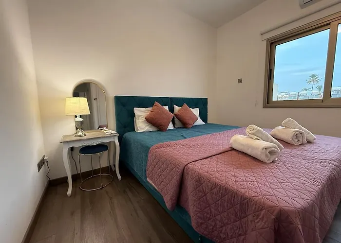 Apartment Bella's Place - Stylish 2bd With Large Veranda *