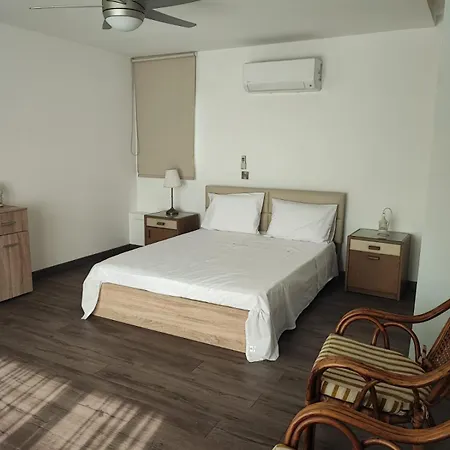 公寓 Bella's Place - Stylish 2bd With Large Veranda