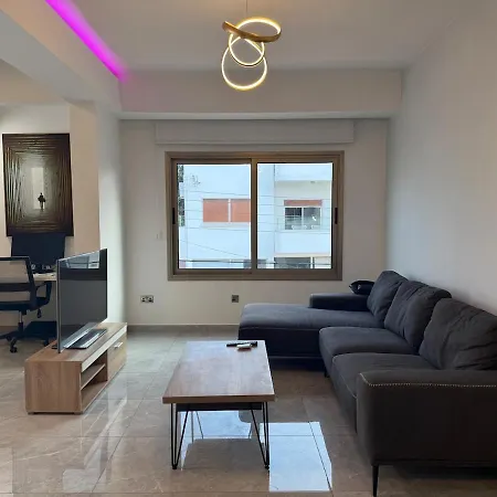 Bella's Place - Stylish 2bd With Large Veranda 拉纳卡